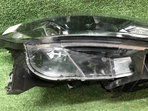 Фара правая Nissan Qashqai j11 17-23 галоген