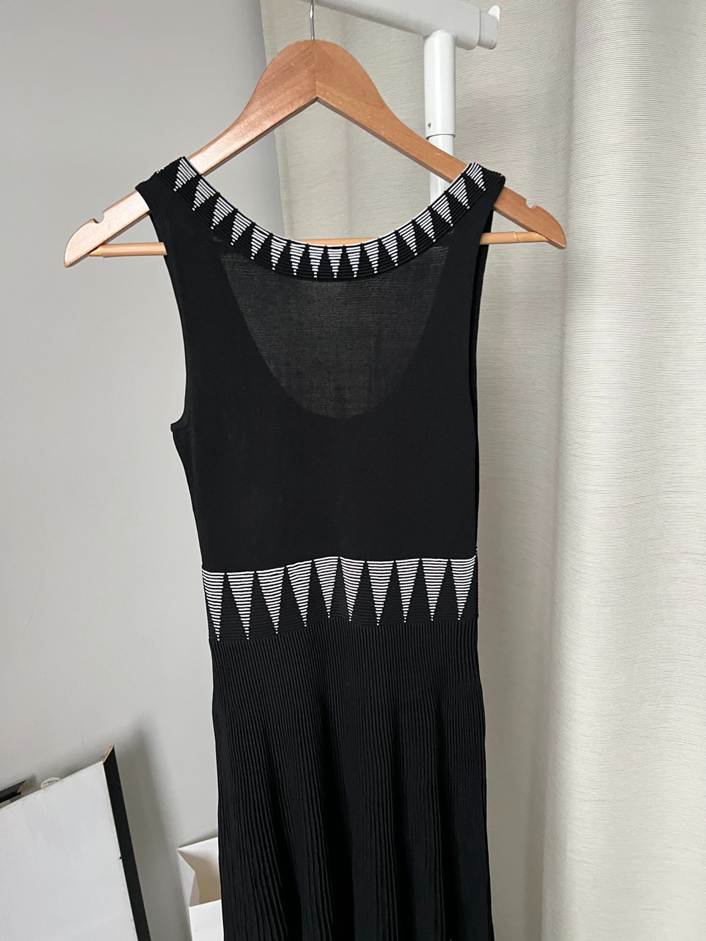 Трикотажное платье Maje, XS/S