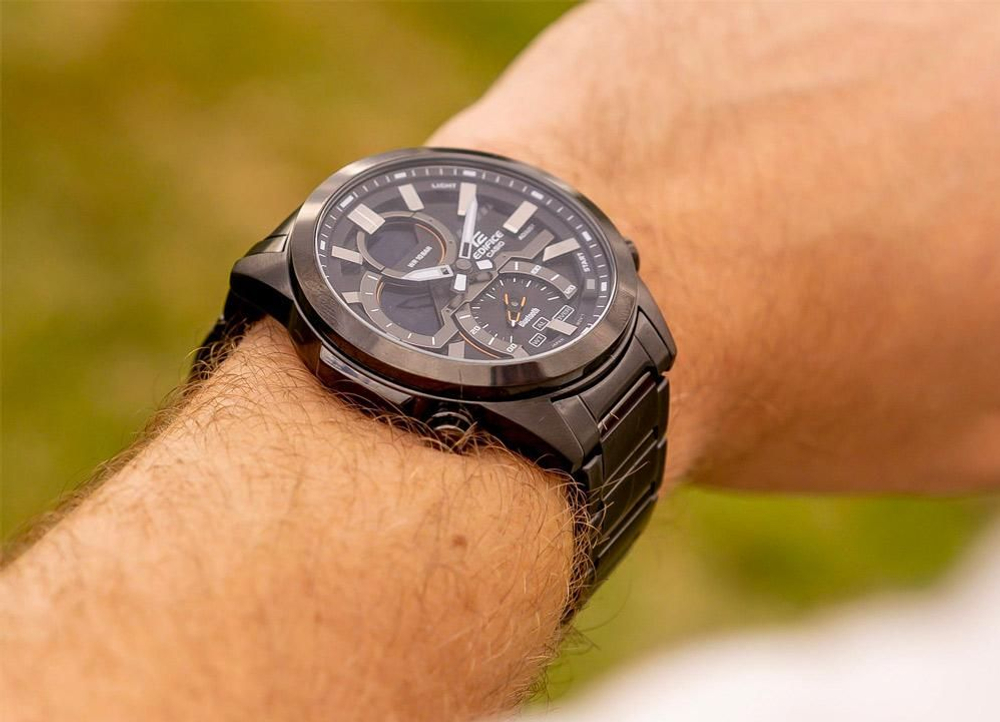 Мужские наручные часы Casio ECB-30DC-1A