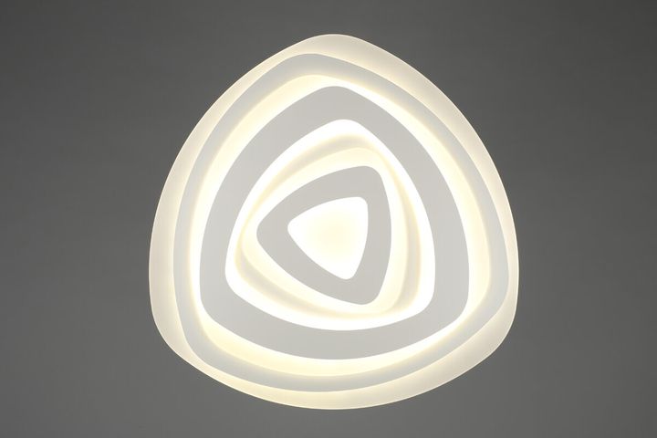 Потолочная светодиодная люстра Omnilux Clanezzo OML-07107-260