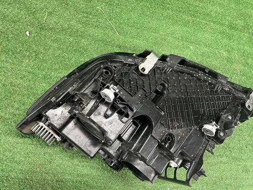 Фара правая BMW 5er G30 (2020-2023) LED