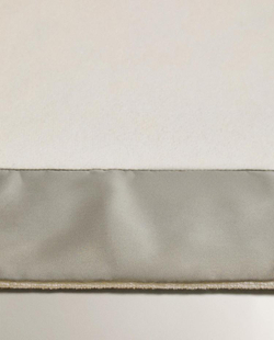 ZARA HOME КОВРИК ДЛЯ ВАННОЙ С ОКАНТОВКОЙ, МЯТНО-ЗЕЛЕНЫЙ