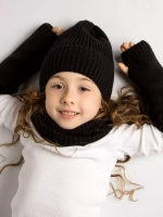 Шапка зимняя для девочки со снудом и митенками