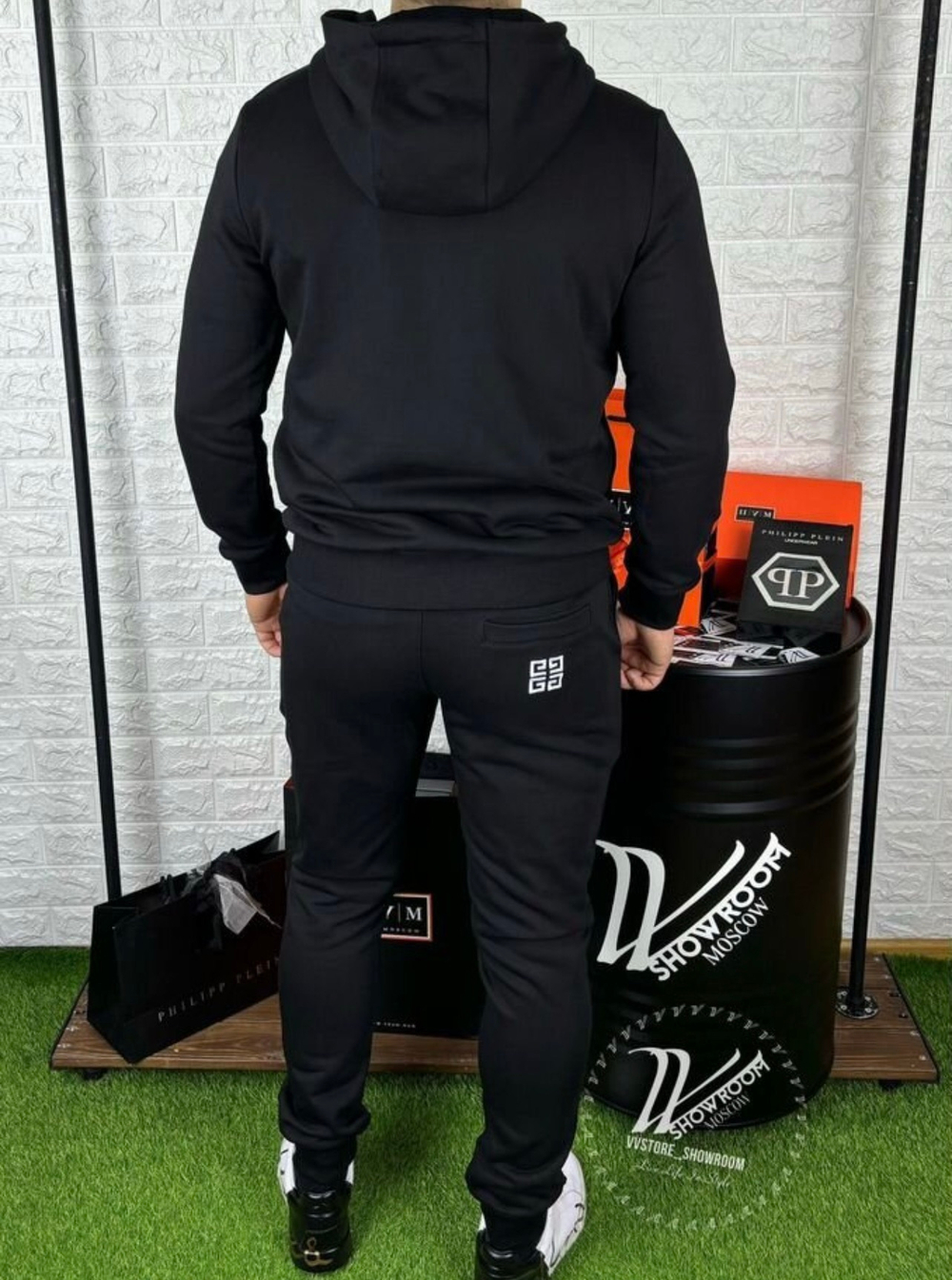 Спортивный костюм Givenchy