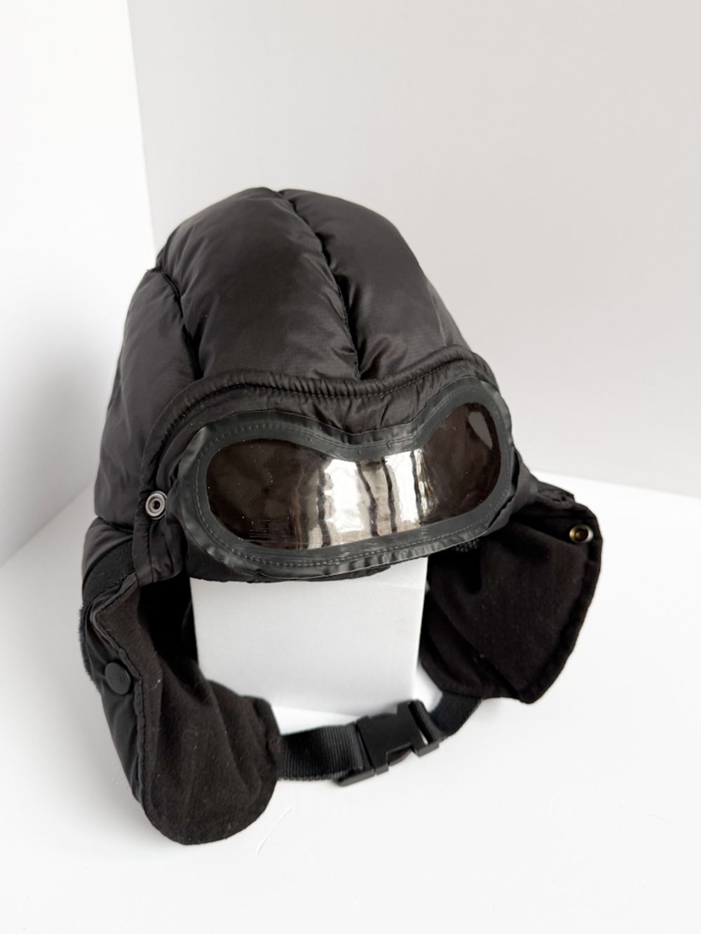 Пуховая шапка-ушанка Ai Riders, 140