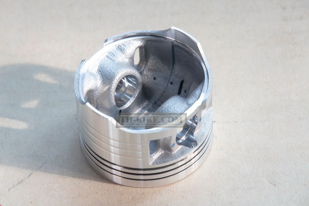 13101-KYZ-900. PISTON