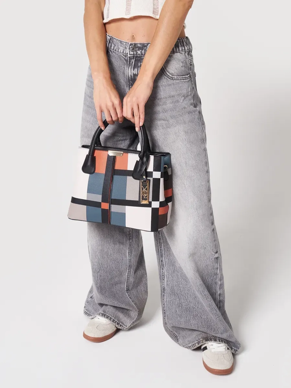 Сумка через плечо кожаная тоут классика средняя