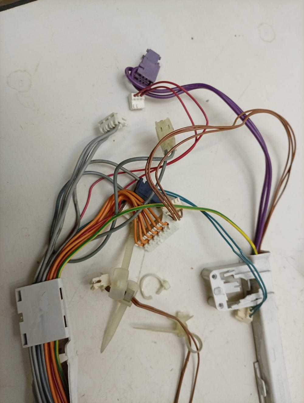 WAA20160OE/01 кт47 Комплект проводов для стиральной машины Bosch WAA20160OE б/у