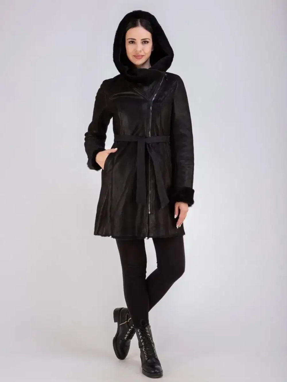 Дубленка женская натуральная длинная с капюшоном Турция