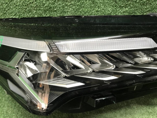 Фара правая Geely Coolray (2023-н.в.) LED