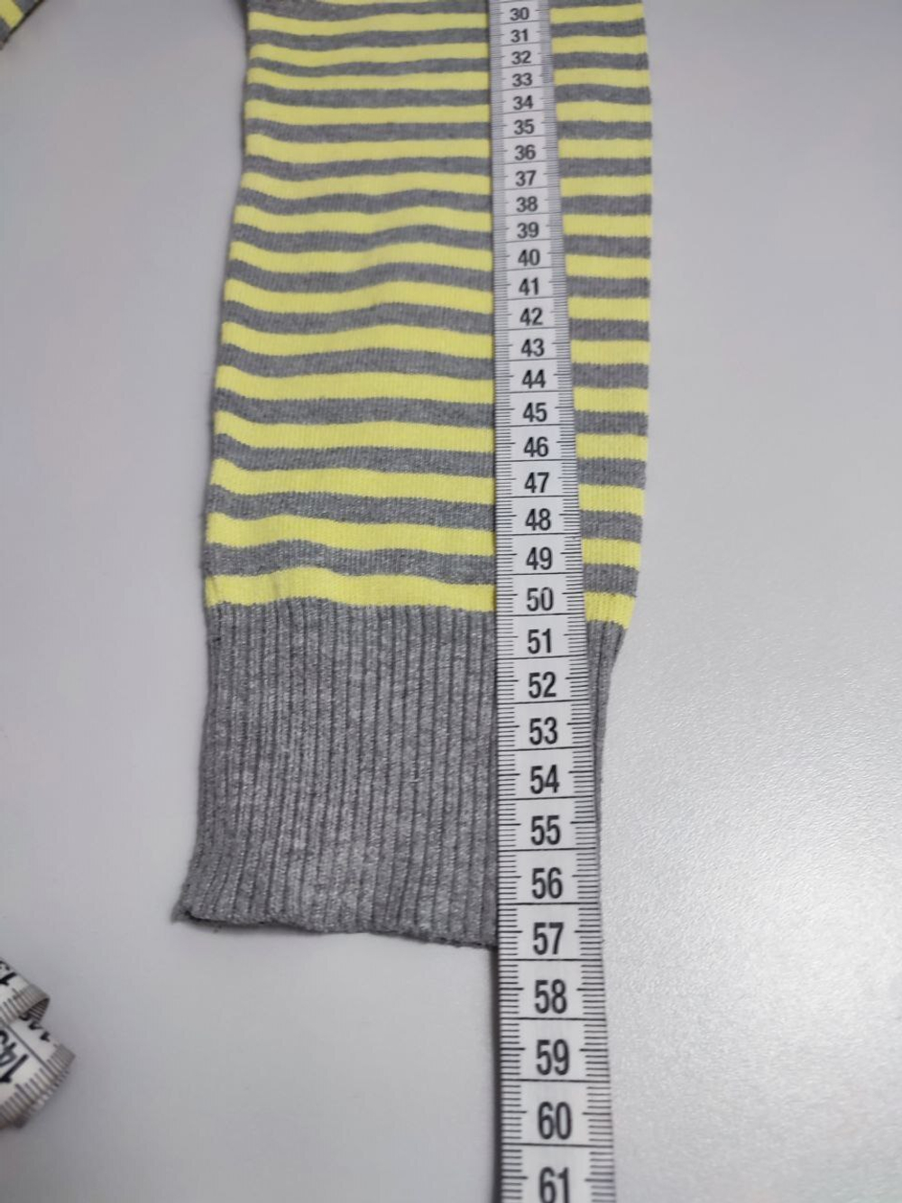 Кардиган Incity на пуговицах 46 размер