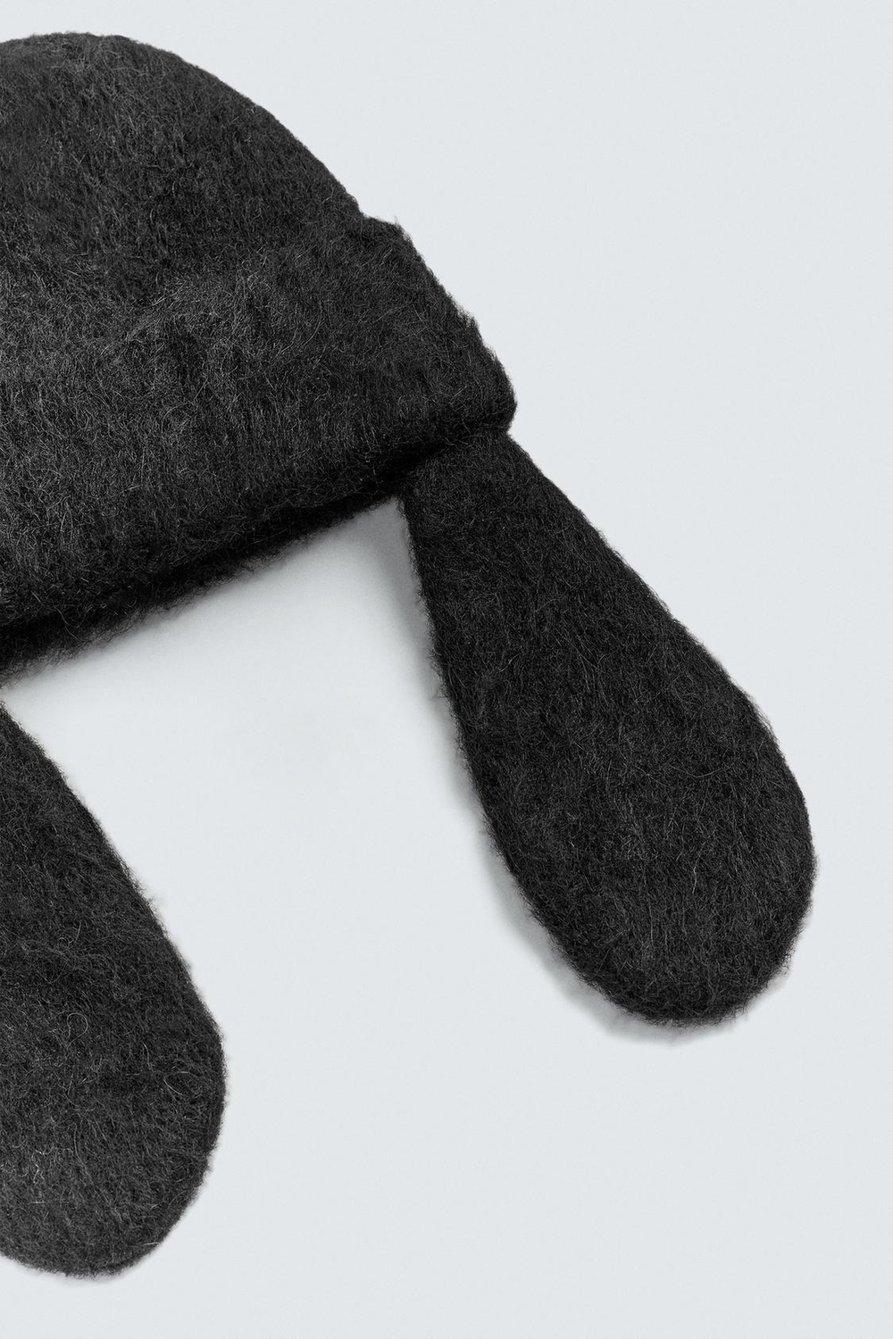 ZARA Х DISNEY ТРИКОТАЖНАЯ ШАПКА С УШАМИ ГУФИ, ЧЕРНЫЙ