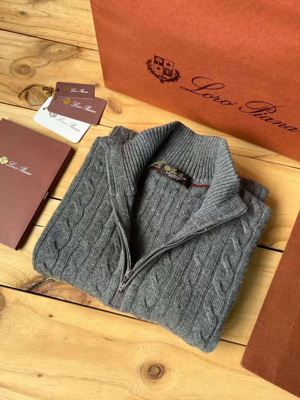 Свитер кашемировый Loro Piana