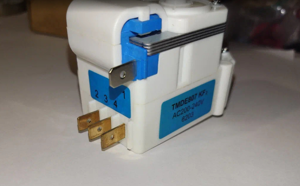 Таймер оттайки холодильника No Frost TMDE 807