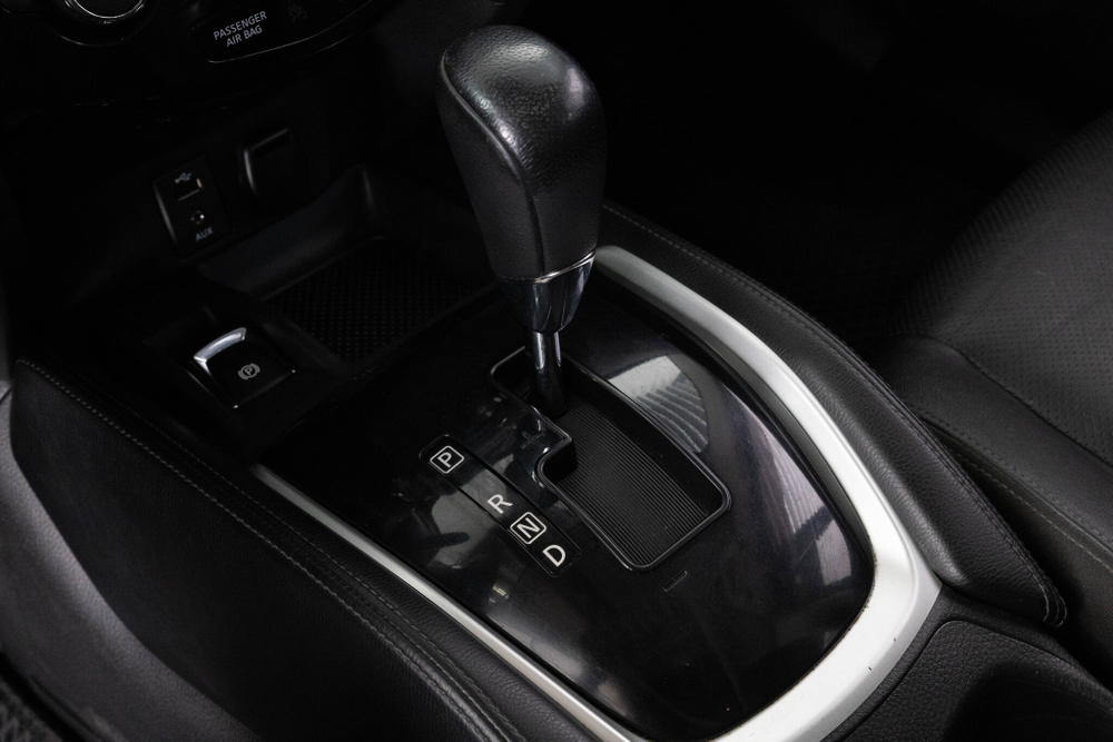 Nissan X-Trail, 2015 год