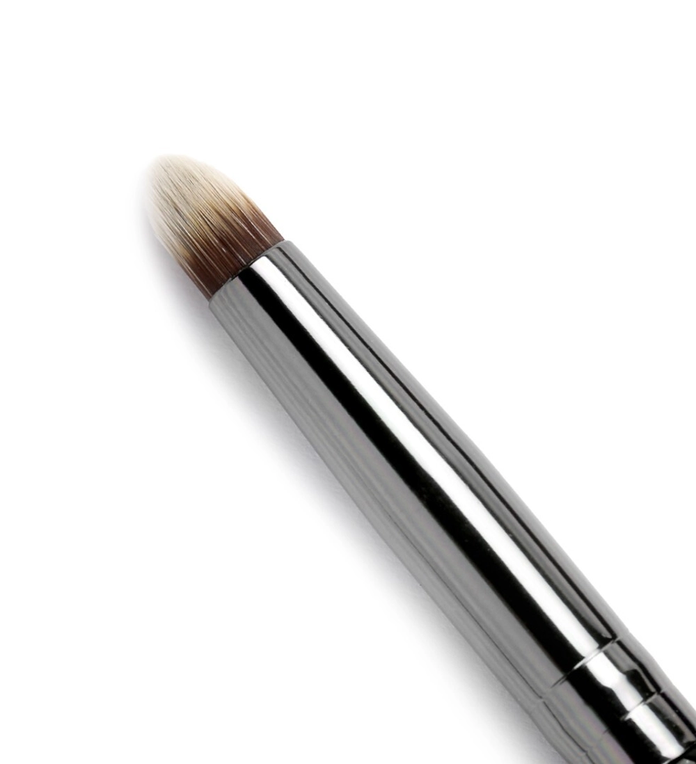 Кисть LuxVisage №03 для теней бочонок mini