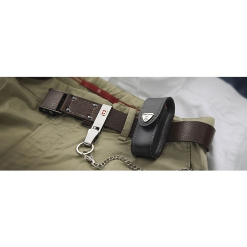 Подвеска на ремень Victorinox с короткой и длинной цепочкой карабин кольцо (4.1860)