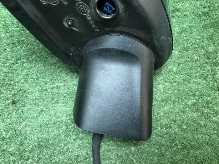 Зеркало правое Volvo XC60 2 (2017-н.в.) 15 конт.