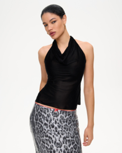 Топ из бархата с вырезом халтер