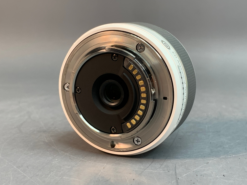 Nikon 1 NIKKOR 11–27.5mm f/3.5–5.6 с дефектом