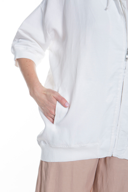 ТОЛСТОВКА НА МОЛНИИ