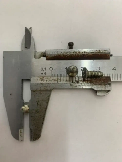 Шуруп 4 x 13 мм 220 шт. 0.219 кг.