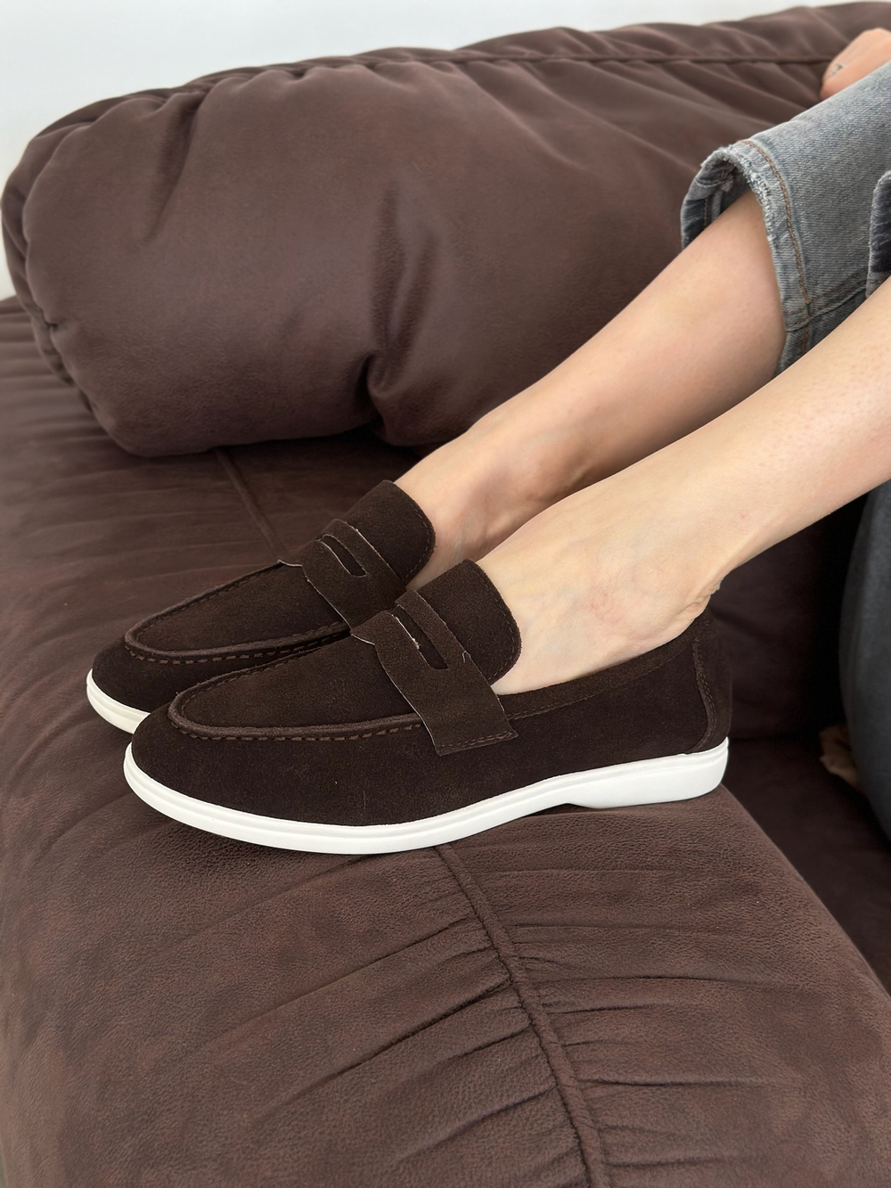 Лоферы из натуральной замши