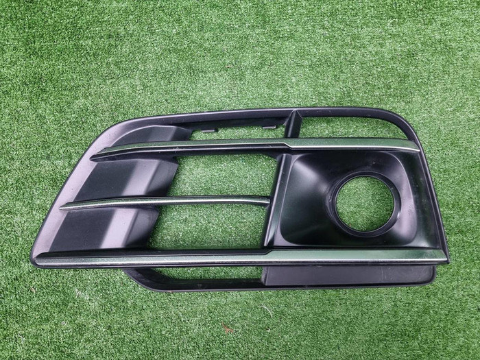 Накладка ПТФ левая Audi Q5 2 80A (17-20) S-line