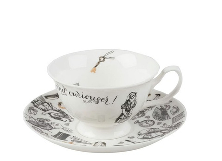 Kitchen Craft - Чайная чашка с блюдцем Алиса в стране чудес 210мл / артикул   5200018  / GTIN 5050993297760