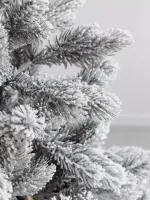 Заснеженная елка «Аляска» GT (Литая хвоя) 150 см / 1,5 м