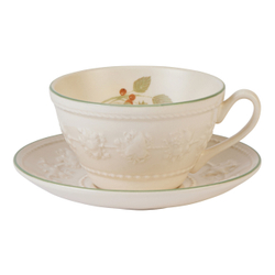 Wedgwood - Чашка и блюдце Festivity Raspberry для чая 250мл / артикул   1053996  / GTIN 4571165377659