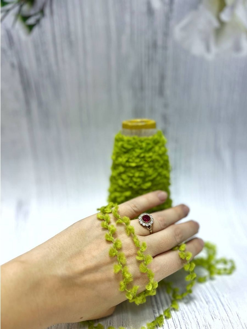 Прижа для вязания травка пушистая