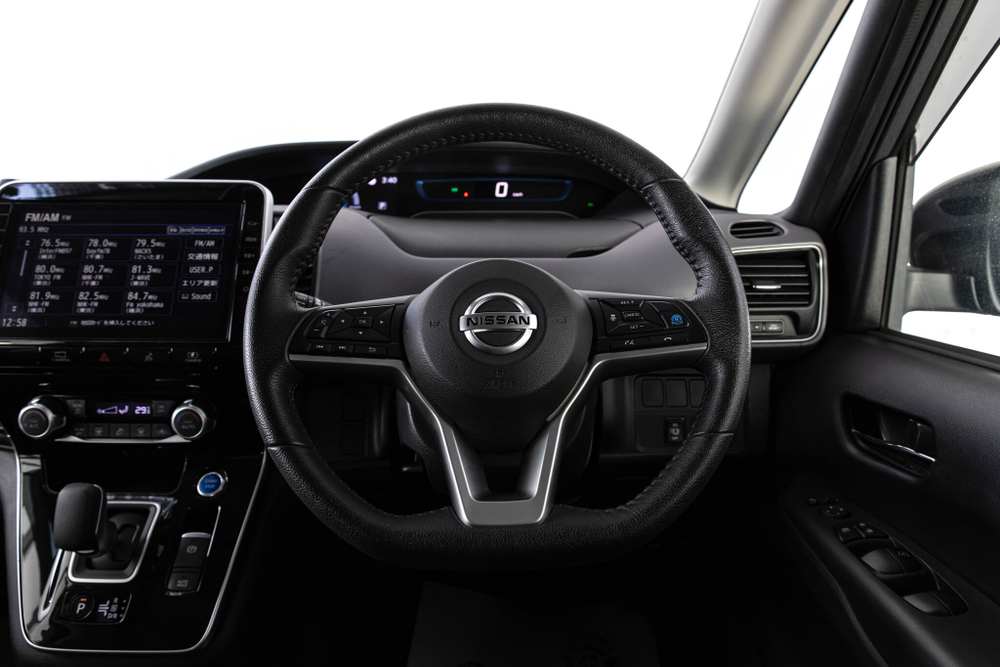 Nissan Serena, 2021 год