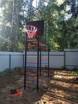 Монтаж уличной шведской стенки Sv Sport Рукоход (4 вертикальных столба)