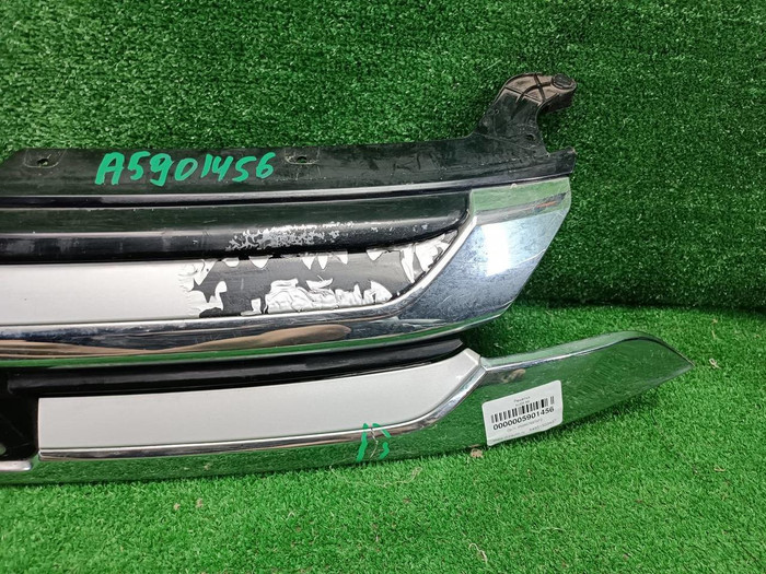Решетка радиатора Mitsubishi Outlander 3 (2015-2018)