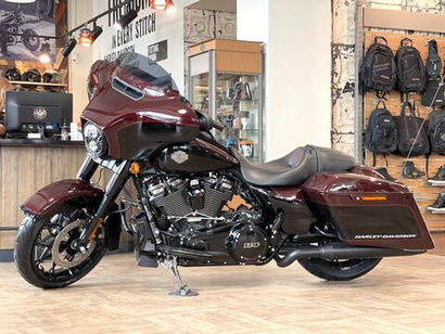 Мотоцикл Harley-Davidson Street Glide Special (Midnight Crimson – Black Finish)