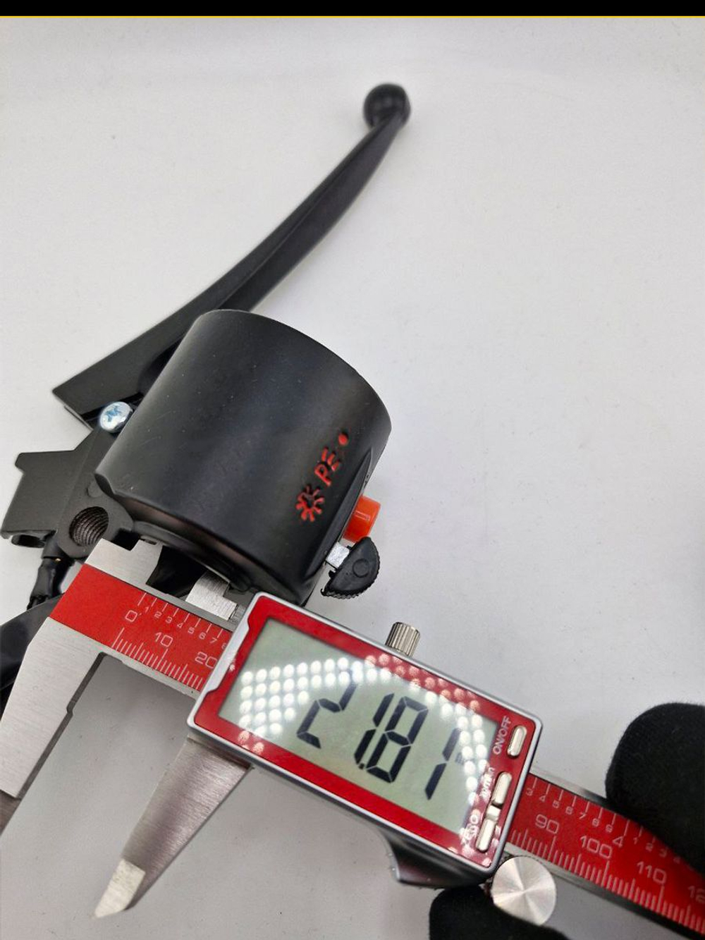 Блоки переключателей руля с рычагами тормоза/сцепления