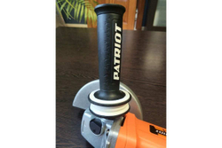 Углошлифовальная машина (ушм) PATRIOT AG 122 110301210