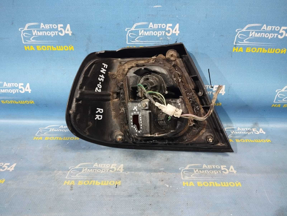 Стоп правый NISSAN PULSAR 1999