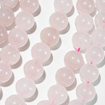 Розовый кварц натуральный, 10,5мм, шар