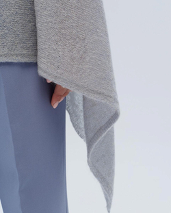 Накидка женская Т027-03 серая