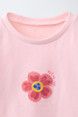 ZARA ФУТБОЛКА С ВЫШИВКОЙ, РОЗОВЫЙ