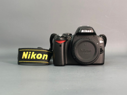 Nikon D40 25.000 кадров