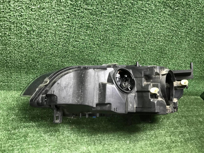 Фара правая BMW X6 E71 (2007-2012) ксенон