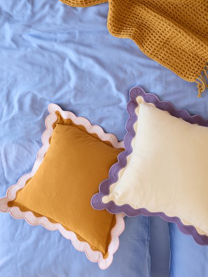 Чехол на подушку с контрастным кантом зеленого цвета из коллекции trendy ruffles, 40х40 см