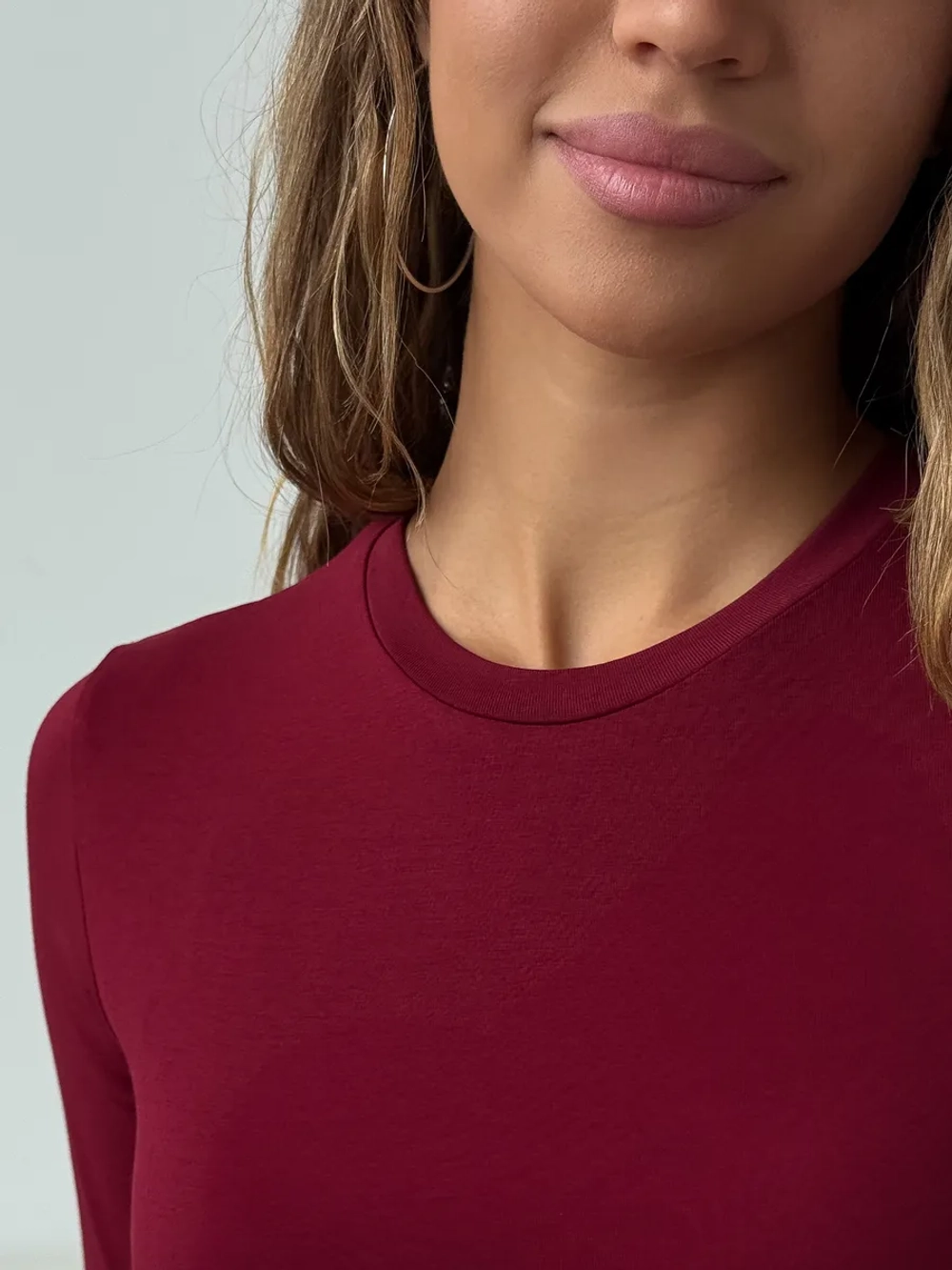 Лонгслив с длинным рукавом облегающий