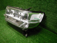 Фара левая Toyota Land Cruiser 200 (2015-2021) LED