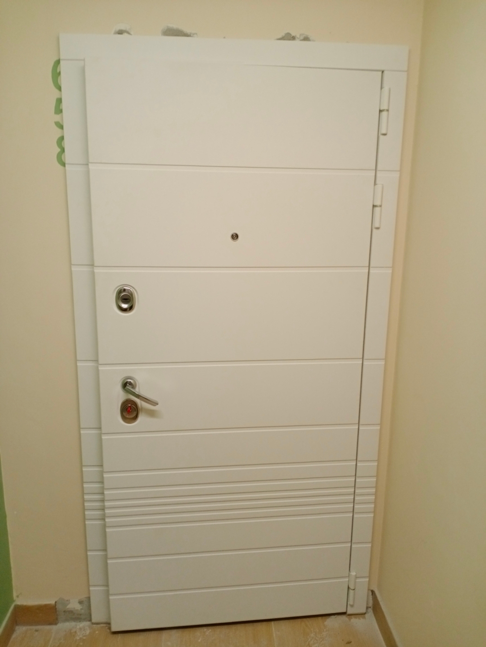 Дверь входная Лабиринт Трендо 03 - Белый софт металлическая