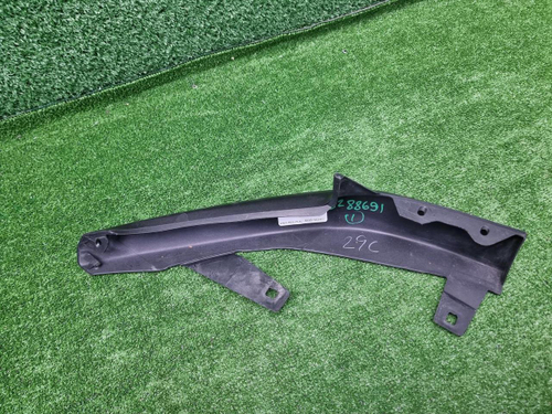 Накладка переднего бампера правая Lexus NX 1 17-21