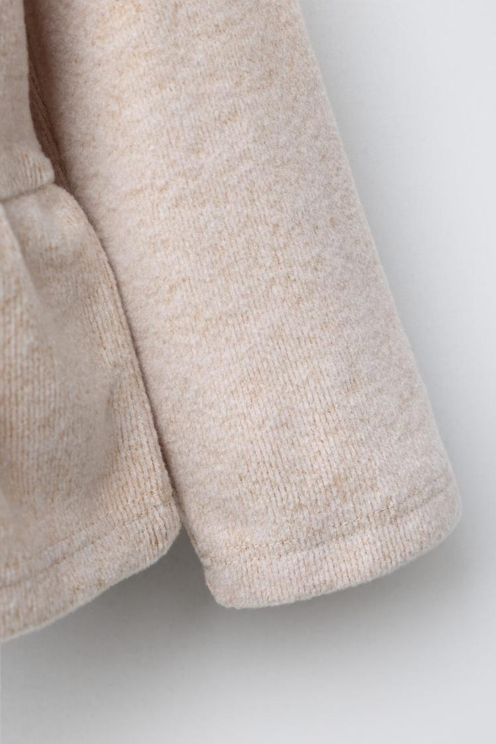 ZARA ЛОНГСЛИВ SOFT TOUCH С КОНТРАСТНЫМИ БАНТАМИ, ПЕСОЧНЫЙ